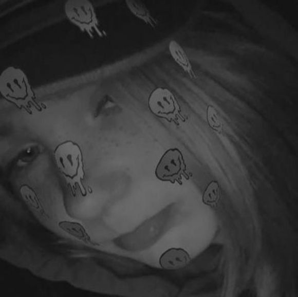 Meet your Posher, Taylor - Picture 1 of 1